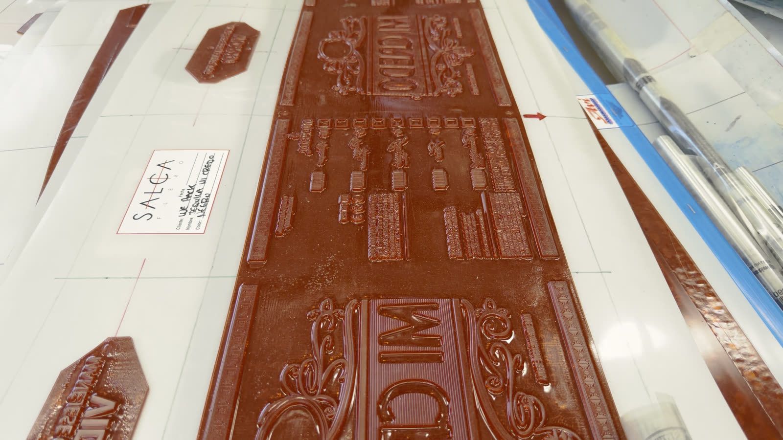 Placa de impresión flexográfica para cajas